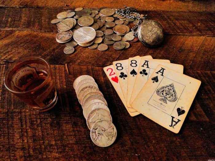 Sejarah Poker: Dari Kasino ke Aplikasi Online